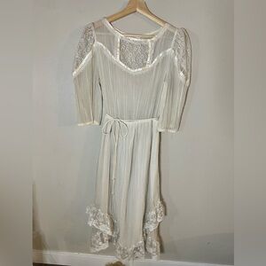 Romantic Lace Midi Dress by N THINGS – Size 9